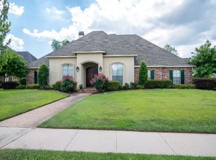 9302 Milbank Dr, Shreveport, LA 71115