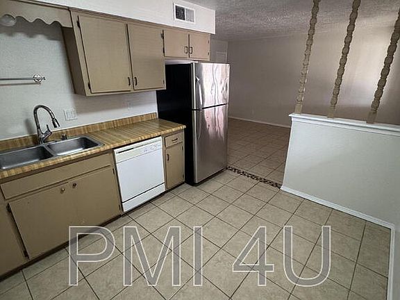 5th image of 95 Darlene Rd SE Unit D