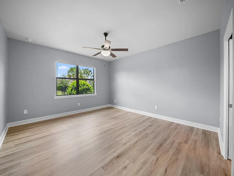 3685 E Hampton Cir — Photo 20