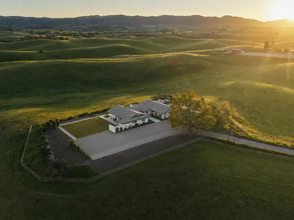 35 Wellsona Rd, Paso Robles, CA 93446