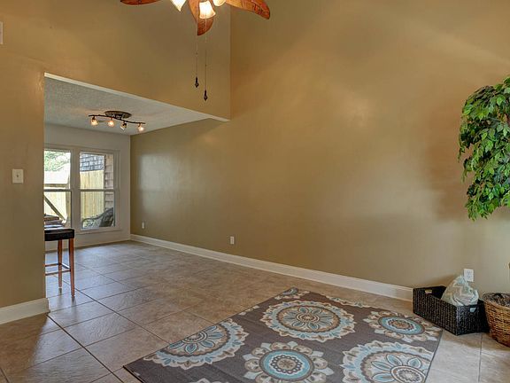 4th image of 206 Long Plantation Blvd APT J