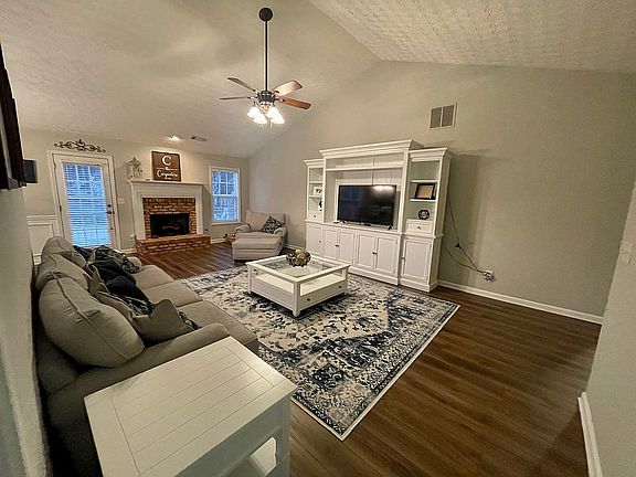 4th image of 66 Shoal Creek Ct