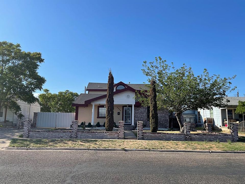 1st image of 2404 W 10th St