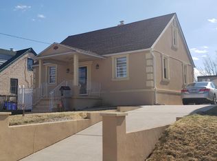 1806 Emerson St, Philadelphia, PA 19152