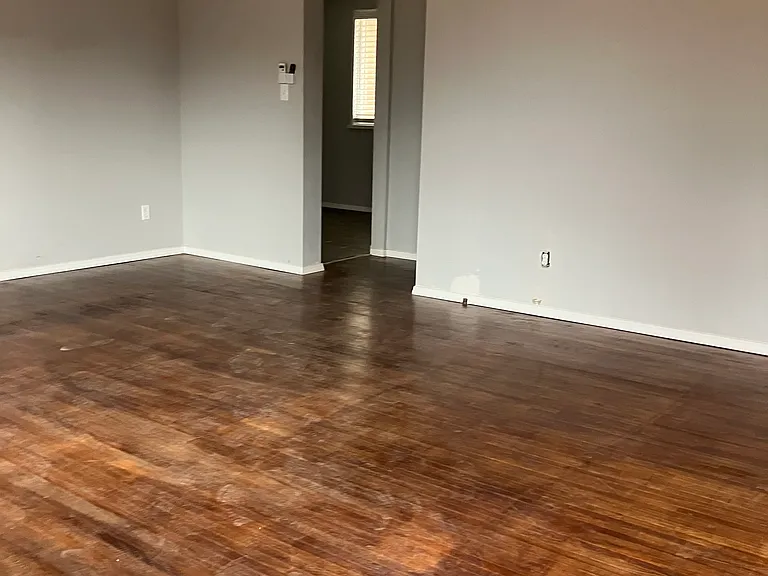 6220 Coors Blvd SW — Photo 9