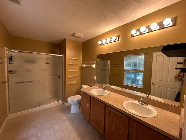 9157 Walker Park Dr — Photo 4