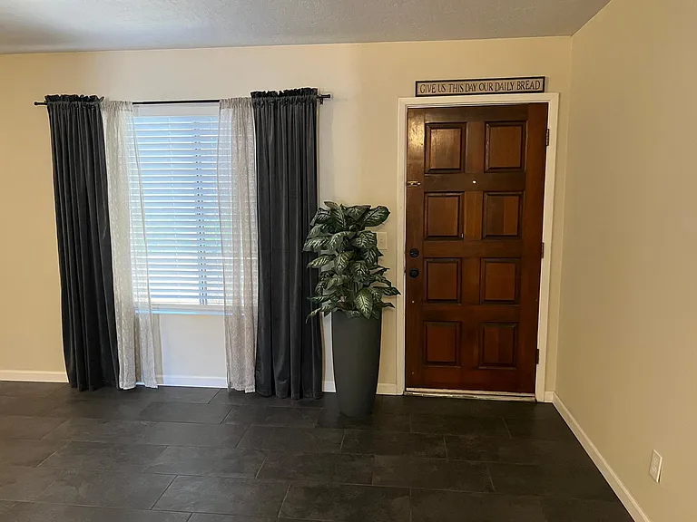 20214 N 21st Dr — Photo 12