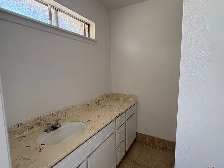 202 Terrace Dr — Photo 12