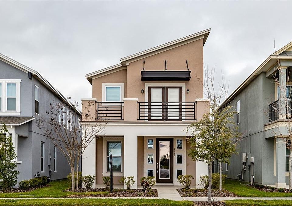 stylish curb appeal!