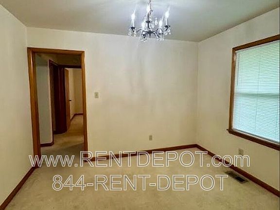 3rd image of 2719 Vogel Rd
