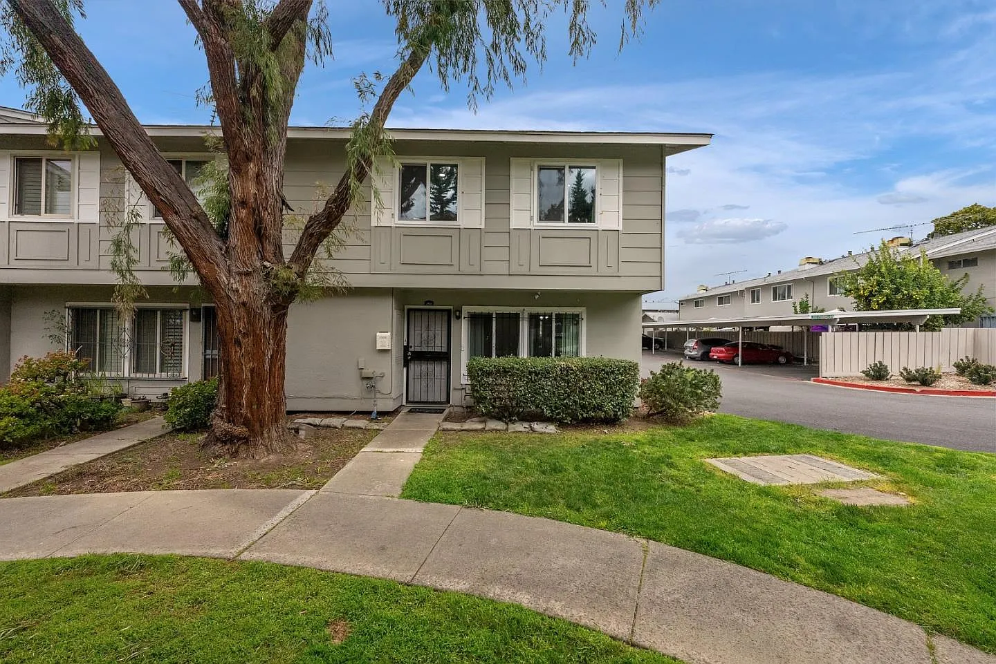 2142 Cerro Terbi Ct photo 1