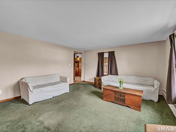 3rd image of 26 Barnum Road