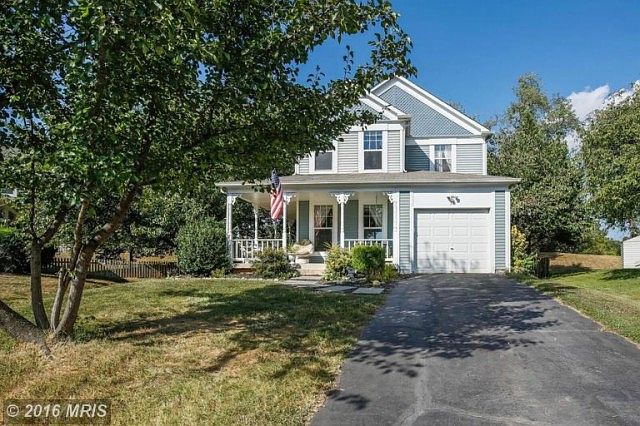 1st image of 34 Fenton Wood Dr