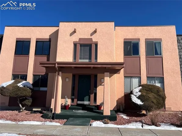 2905 Mesa Rd APT D, Colorado Springs, CO 80904