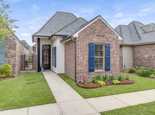 112 Willow Vine Dr, Lafayette, LA 70508