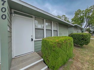 700 E Villa St APT C, Pasadena, CA 91101