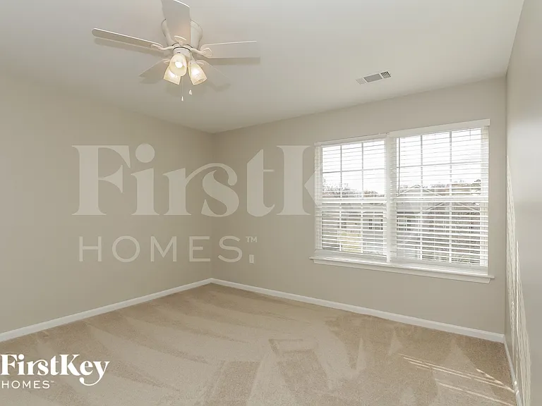 4538 Austin Dekota Dr — Photo 14
