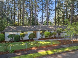 16514 SE Ankeny St, Portland, OR 97233