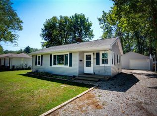 1335 W Oak Park Dr, Decatur, IL 62526