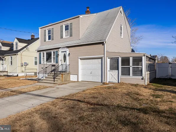 113 E Olive St, Westville, NJ 08093