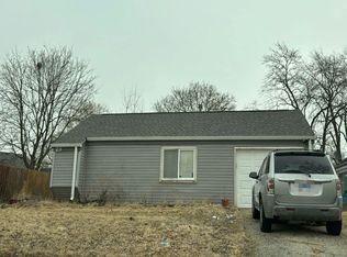 23 Springdale Rd, Montgomery, IL 60538