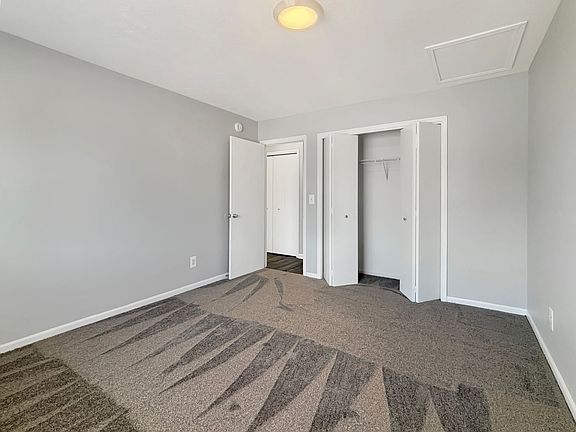 5th image of 533 W 20th St APT 11