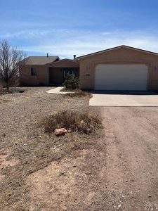 1188 E Dove Creek Dr, Pueblo West, CO, 81007