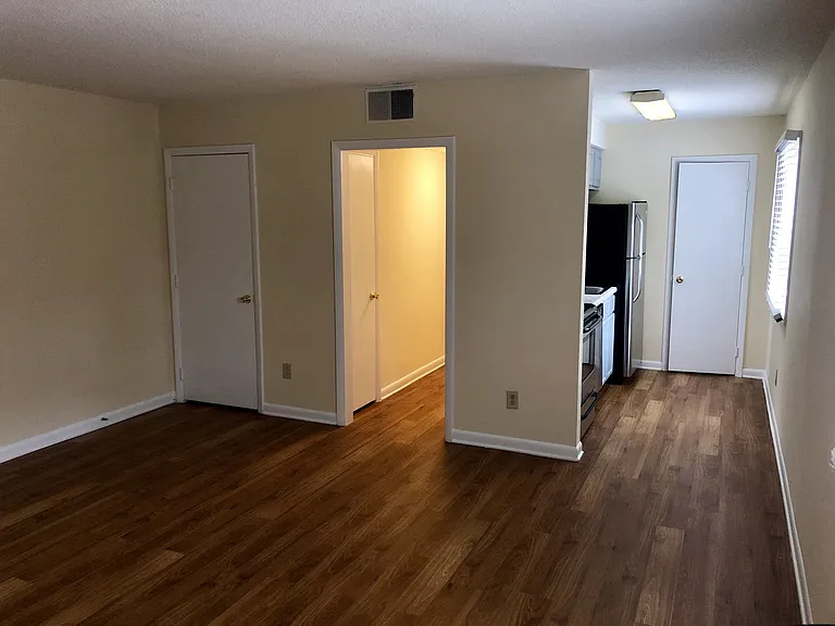 Raleigh Rentals — Photo 23