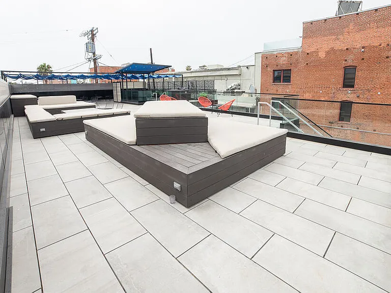 14 Brooks Ave #8 — Photo 27
