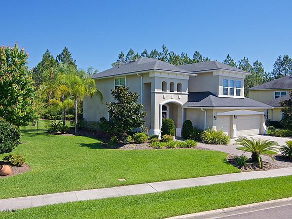 2nd image of 100 Chatsworth Dr