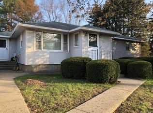 3 Hampton St, Worcester, MA 01604