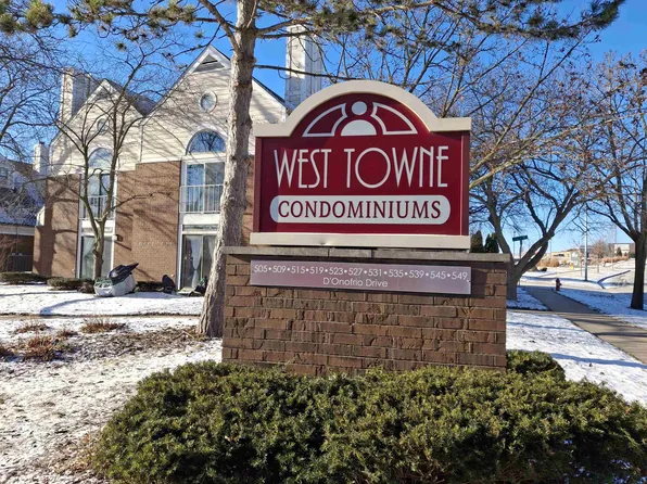 527 Donofrio Dr Unit 4, Madison, WI 53719