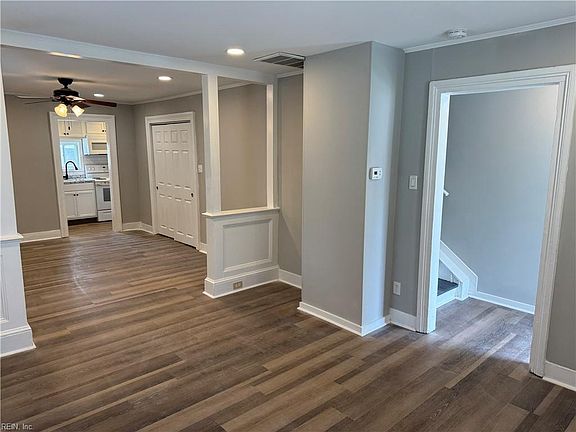 4th image of 3903 King St Unit A