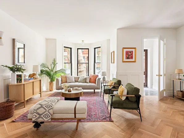 175 Saint James Pl, Brooklyn, NY 11238