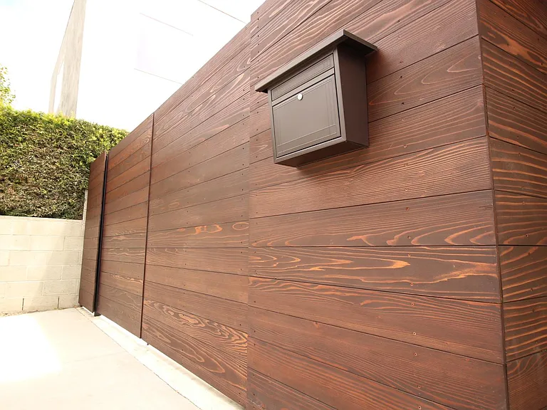 832 Rose Ave — Photo 14