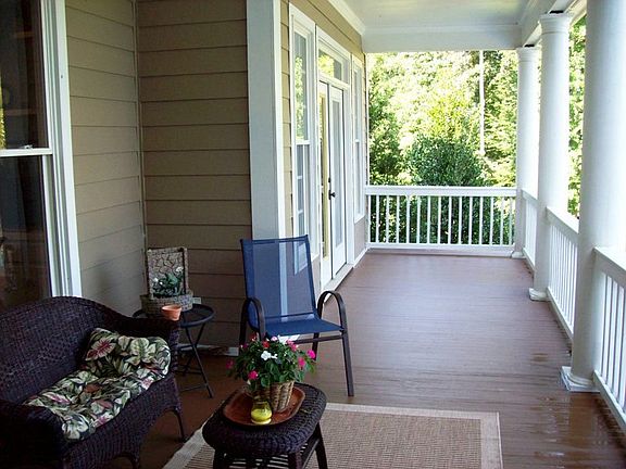 Enjoy gorgeous sunsets! 