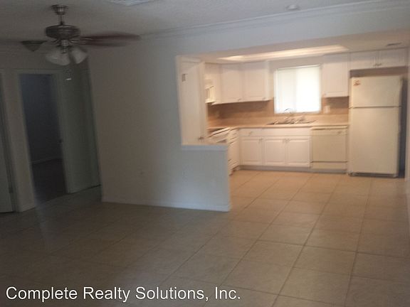 4th image of 5824 Algiers St