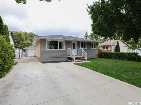 55 Peart Crescent, Regina, SK S4N 4R4