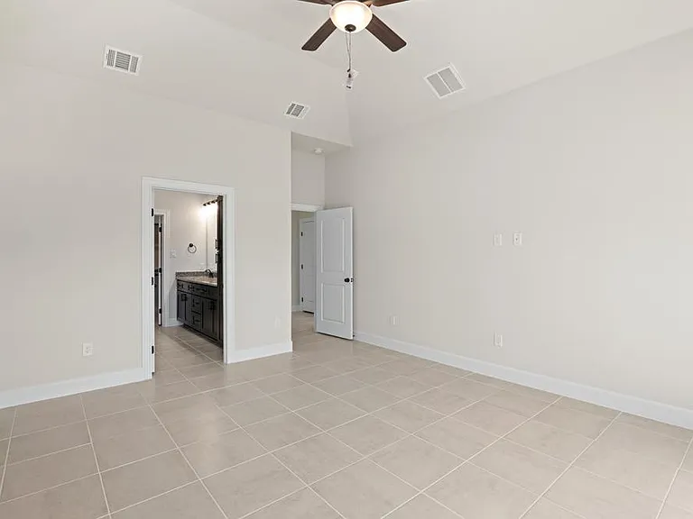 405 Park Cir — Photo 23