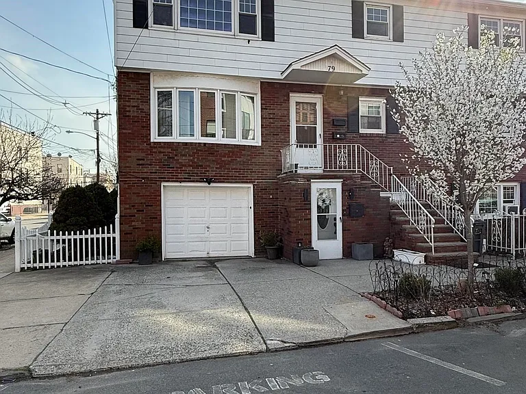 79 Paterson St #2 — Photo 11