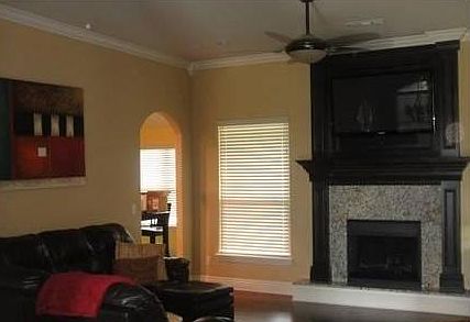 2nd image of 3901 SW Summerbrook St