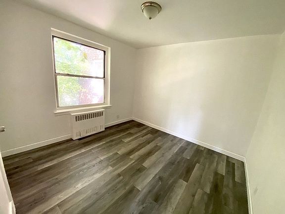5th image of 40-05 195th St #2B