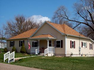 290 S Fulmer St, Nauvoo, IL 62354