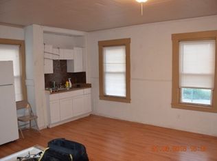 25 Crescent St APT 2, West Boylston, MA 01583
