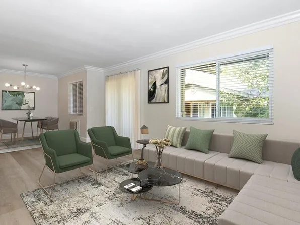 176 Avenida Descanso Unit J, Oceanside, CA 92057