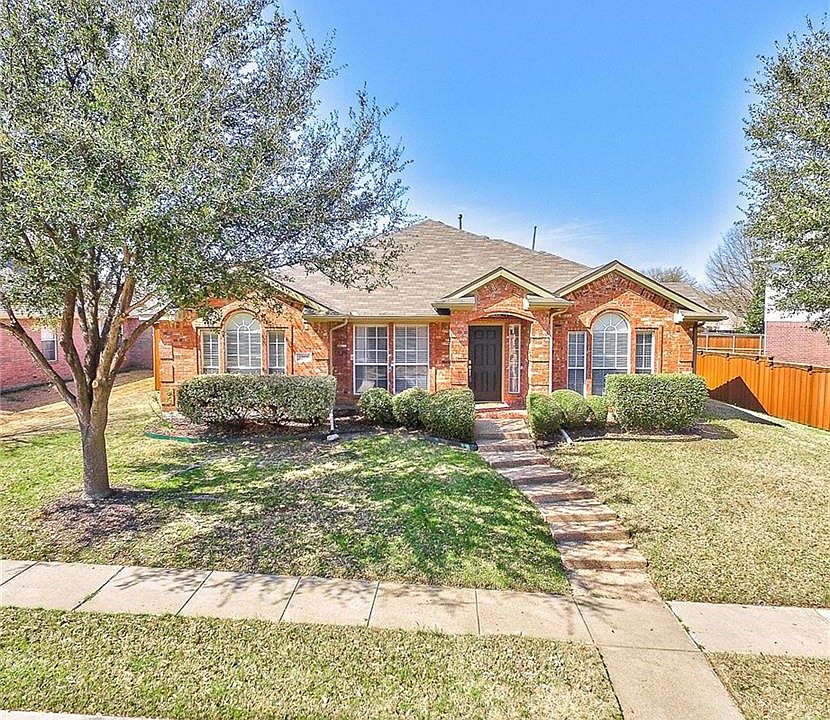 1st image of 5905 Southmoor Ln