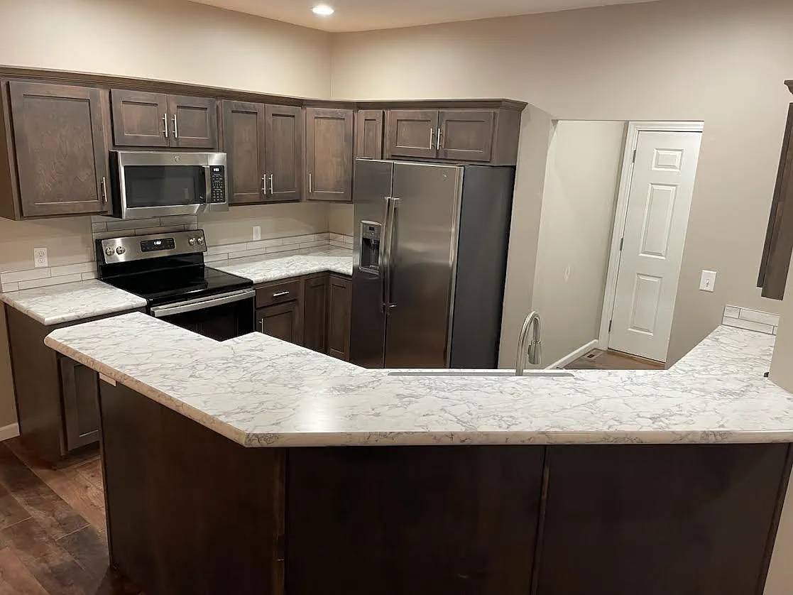 2 bed, 1125 sqft, $1,500 — Photo 2
