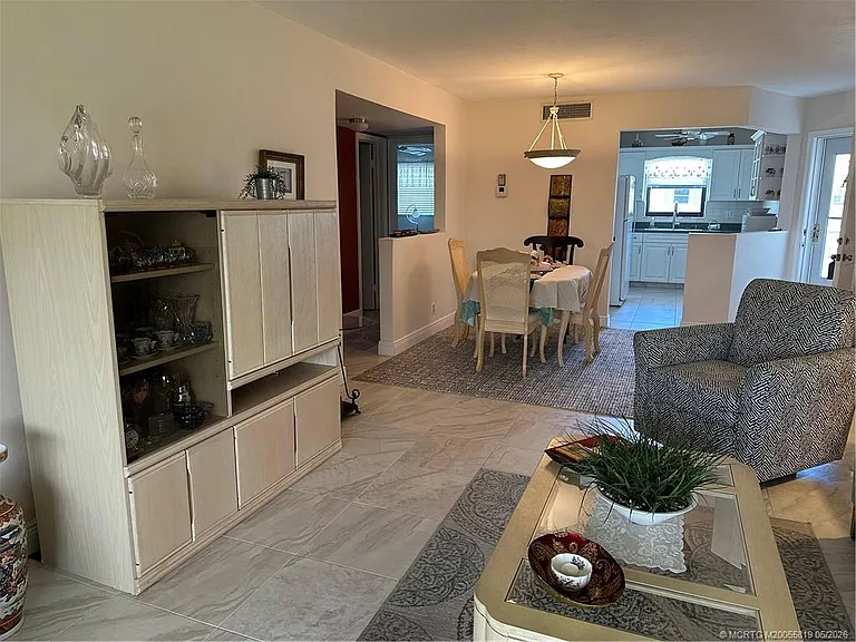 755 Saturn St #F205 — Photo 10