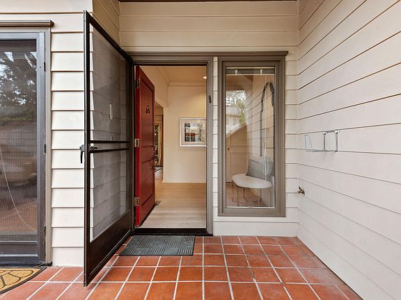 5th image of 2737 Miradero Dr