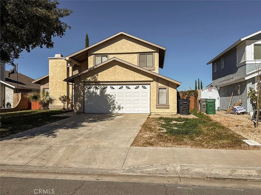 4 bed, 1398 sqft, $2,950 — Photo 3